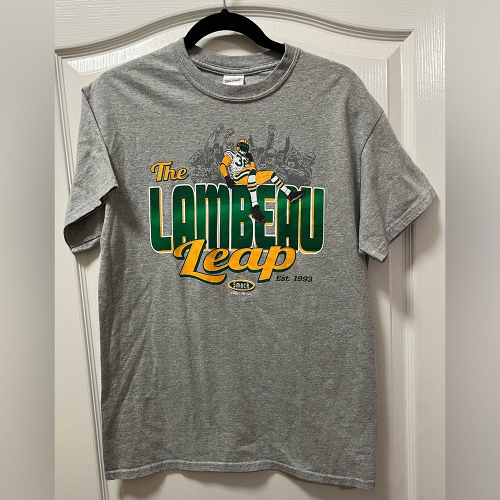 Adult Medium Greenbay Packers T-Shirt